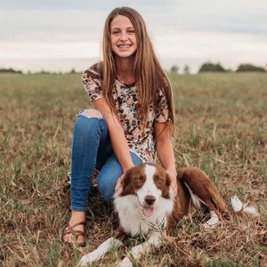 Meet your Posher, Dakota